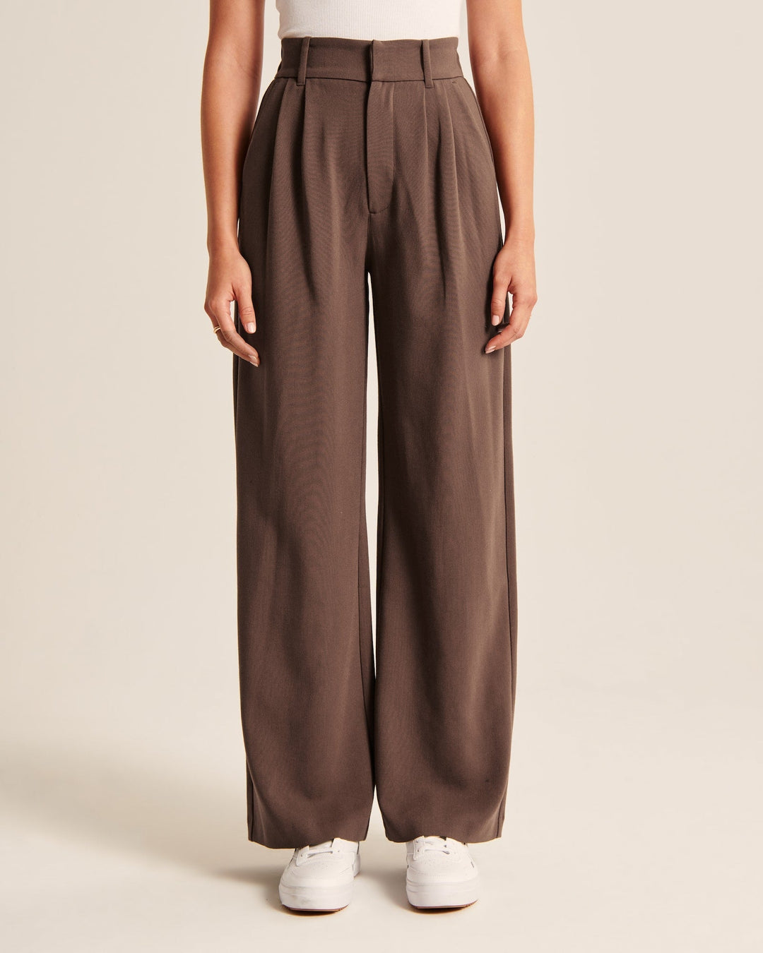 Mila Wide-Leg Tailored Pants